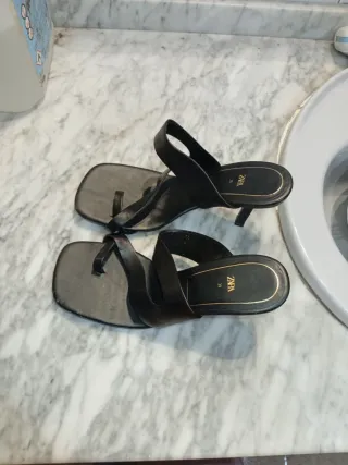 Tacones Zara Negros Talla 39