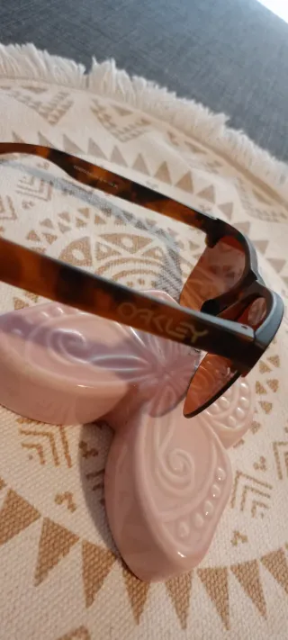 Occhiali da sole Oakley Frogskins Lite lente ambra