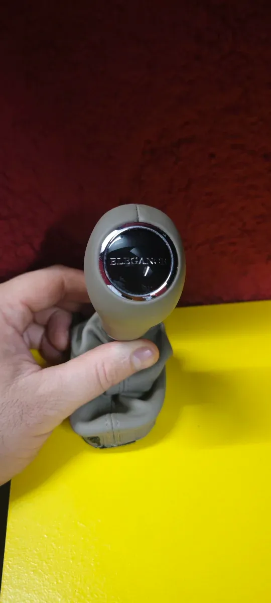 Pomo Mercedes CLK Beige