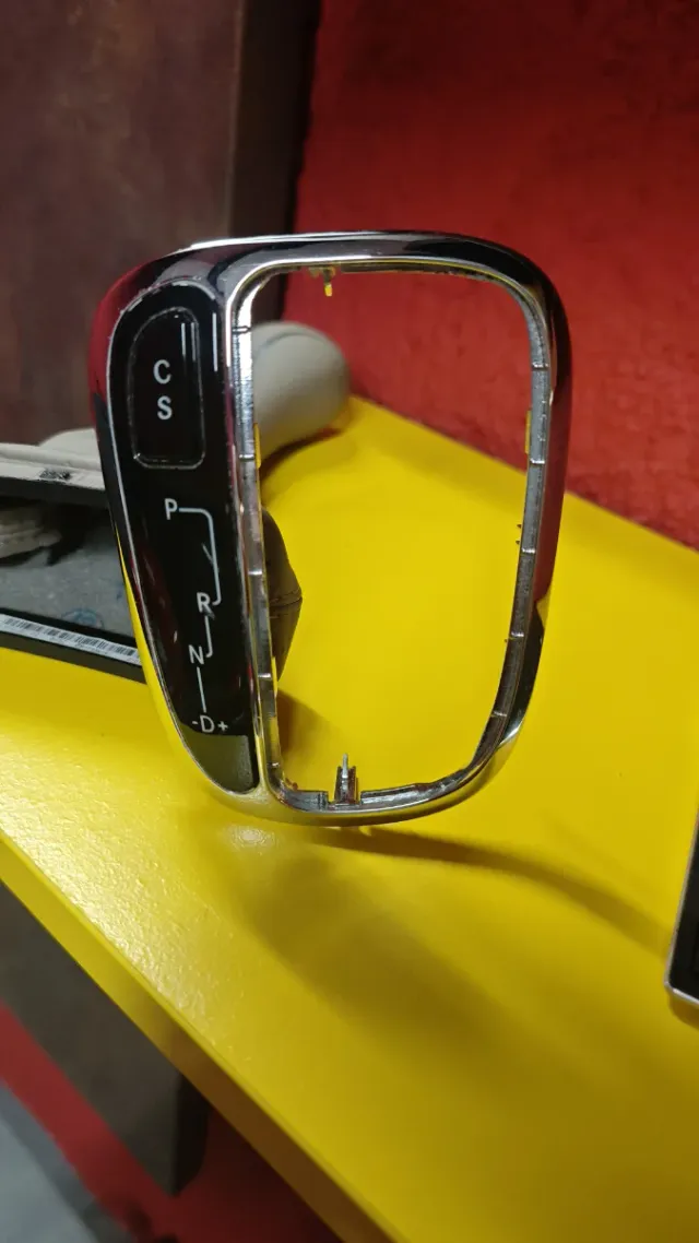 Pomo Mercedes CLK Beige