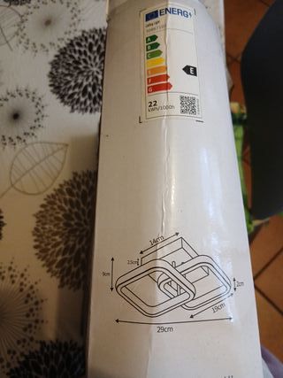 Applique a LED moderna.