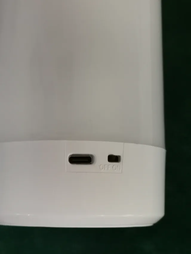 Lámpara LED táctil blanca