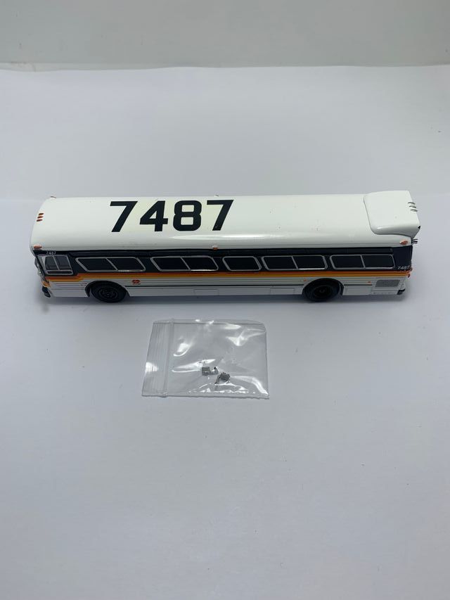 Iconic Replicas Flexible Metro Los Angeles 1/87