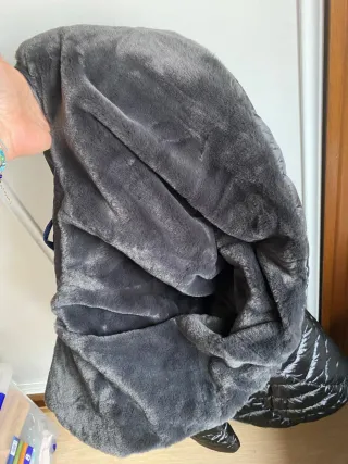 Abrigo acolchado negro talla S