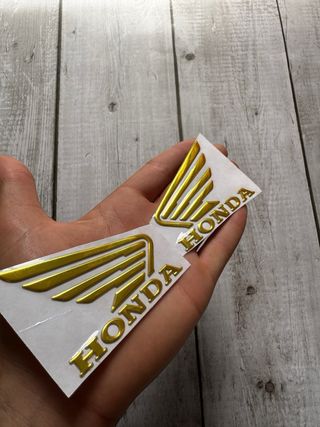 EMBLEMAS HONDA ALAS ORO CARENADO DEPOSITO MOTO