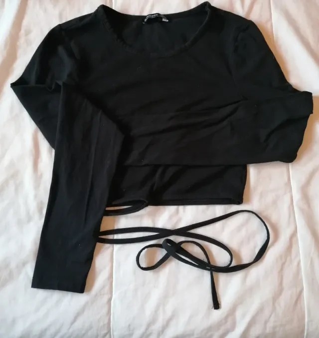 Camiseta manga larga Stradivarius negra