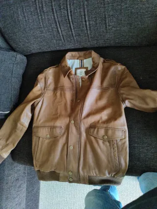 Cazadora de piel para niño