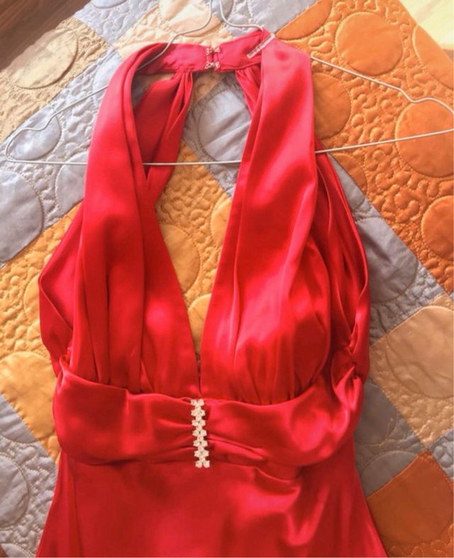 Vestido fiesta largo rojo El Corte Inglés