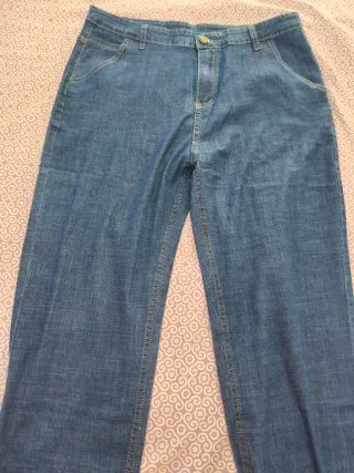 Pantalón vaquero hombre azul