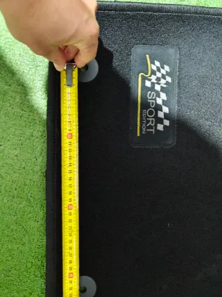 Alfombrillas coche prácticamente nuevas