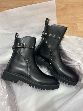 Botines Rockstud Valentino Negros