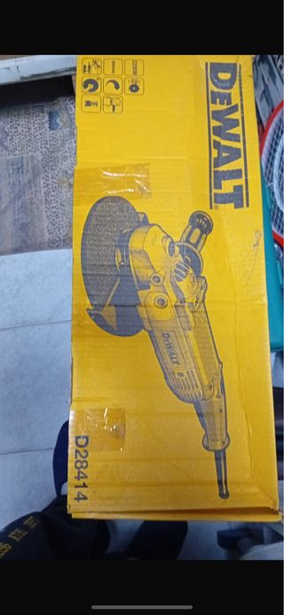 Radial DEWALT D28414 130W