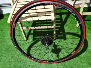 Ruedas Bici Carretera DT Swiss R1900 zapata