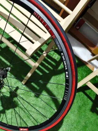 Ruedas Bici Carretera DT Swiss R1900 zapata