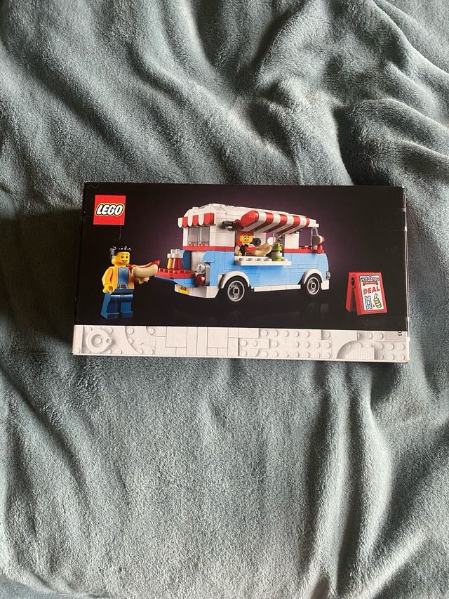 Camion retrò LEGO Icons 40681