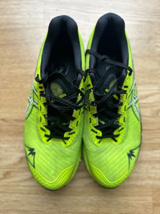 Asics Fujispeed 3 (Trail con placa de carbono)
