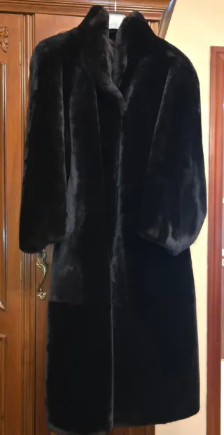 Abrigo Mouton Negro Talla 50