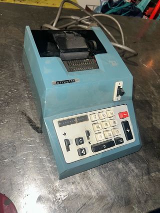 Calculadora Olivetti Antigua