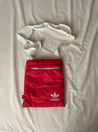 Bolso Adidas acolchado rosa