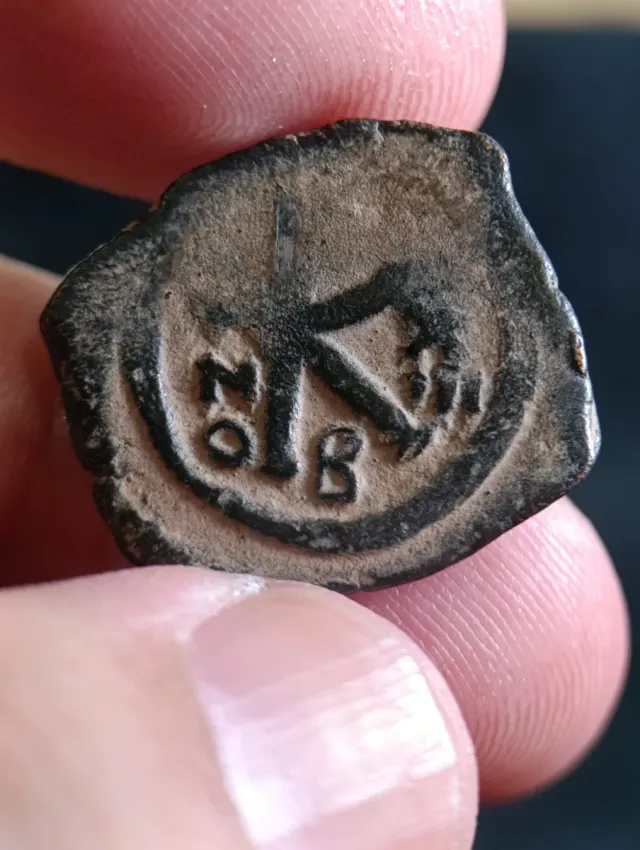 Moneda Bizantina Emperador Mauricio Tiberio