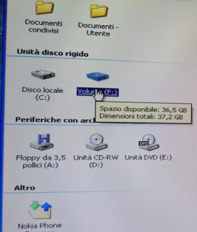 PC desktop a torre completo ASUS beige/argento