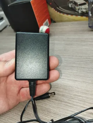 Adaptador DK18190060HV/19V Aspiradora robot Roomba