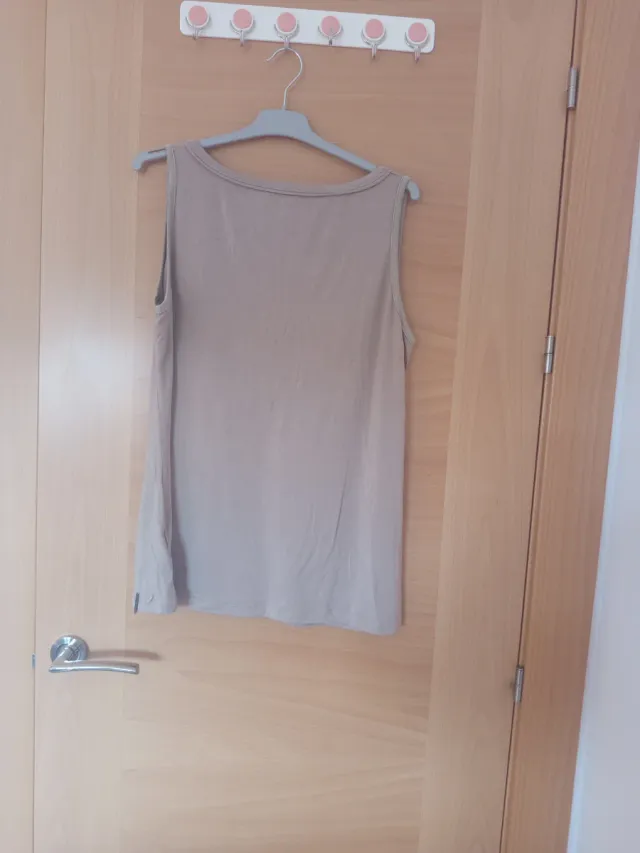 Camiseta Javier Simorra Talla 48 Beige, nueva