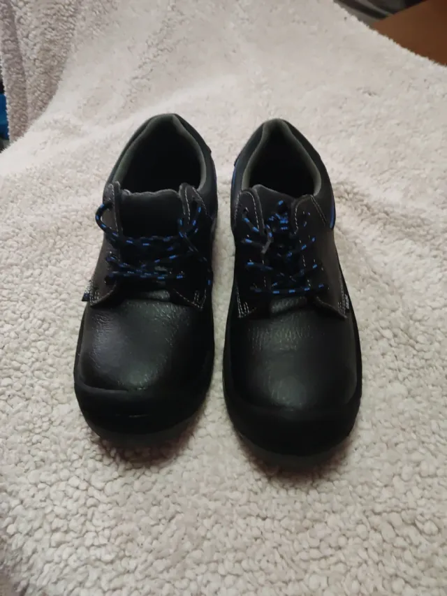 Calzado de seguridad negro