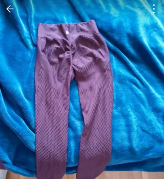 Mallas deportivas moradas