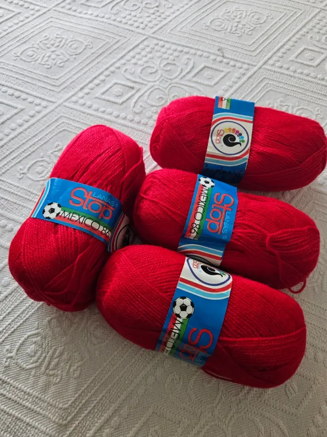 Ovillos de lana Stop México 86 (4 unidades)
