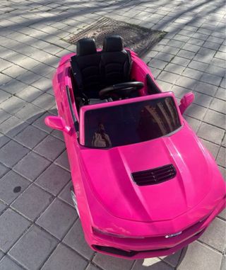 Coche eléctrico infantil rosa