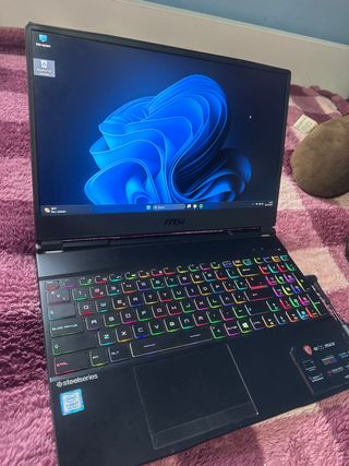 Portátil MSI Intel Core i7 9ª Gen 456 GB RTX2060