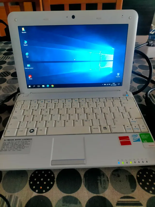 AHTEC LUGN011 Netbook Blanco