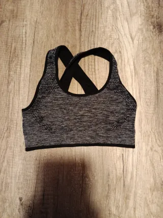 Top sujetador deportivo cruzado