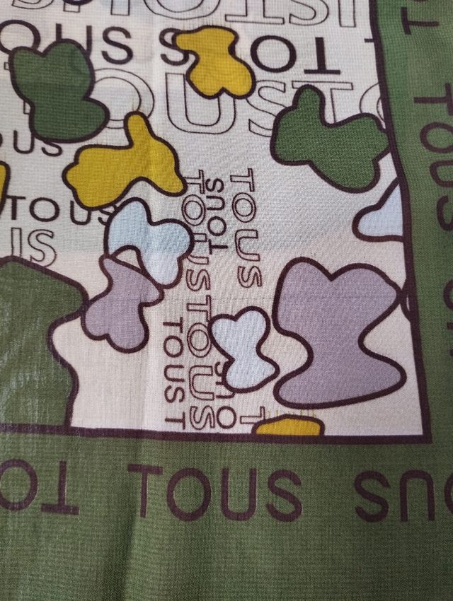 Pañuelo Tous 