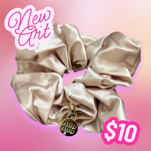 Elastico capelli Miu Miu raso,  beige con charm