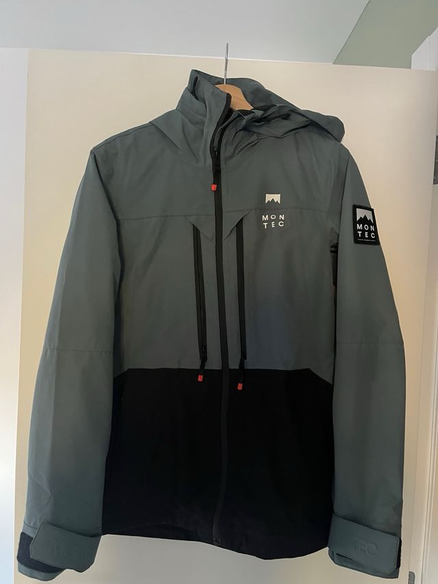 Chaqueta Montec Mujer Verde y Negra