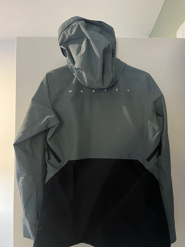 Chaqueta Montec Mujer Verde y Negra