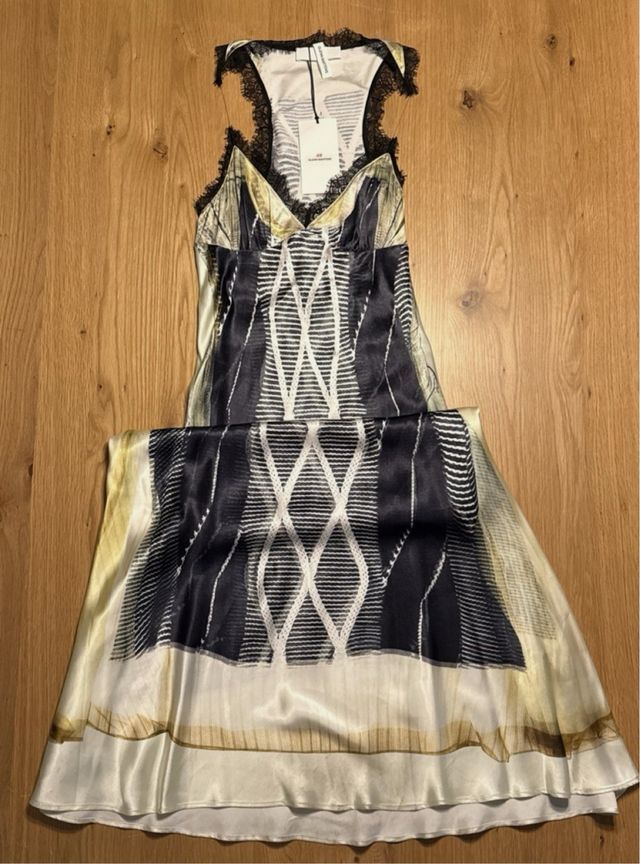 Vestido H&M x Glenn Martens Edición Limitada