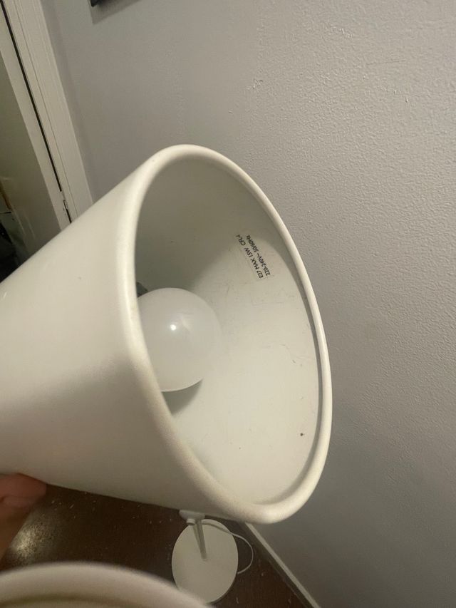 Lámpara Philips Blanca Minimalista