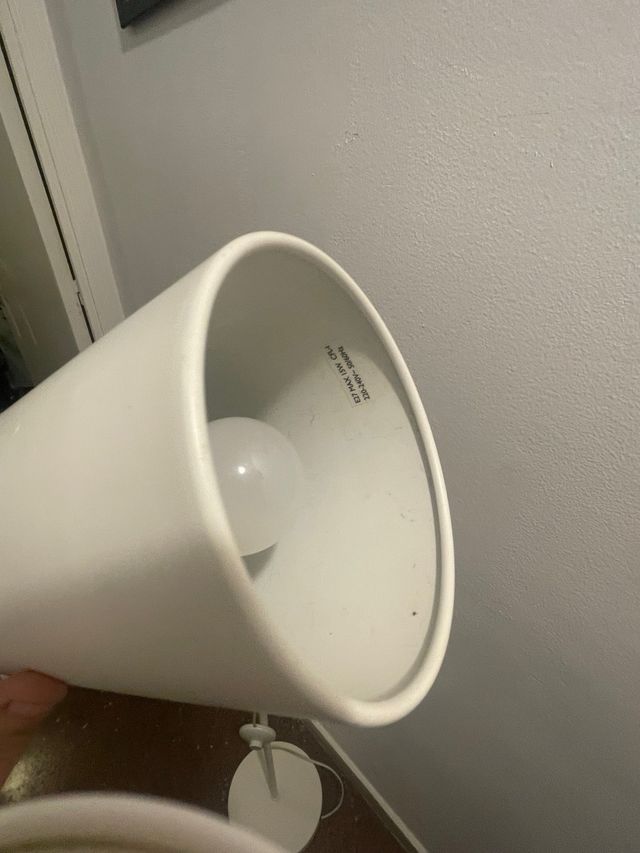 Lámpara Philips Blanca Minimalista