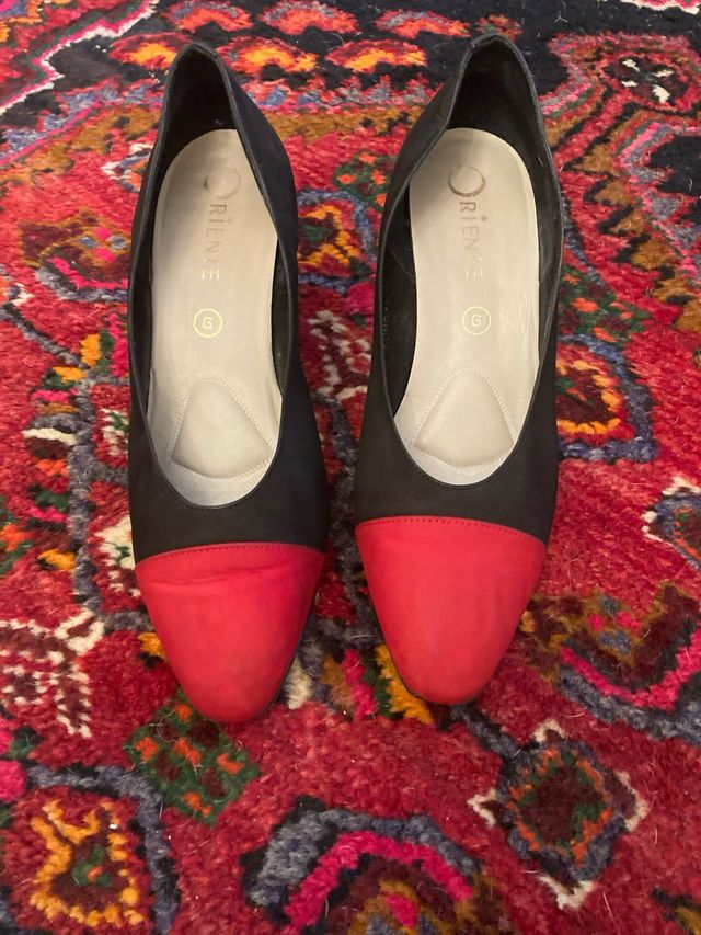 Zapatos Oriense Ante Rojo y Negro