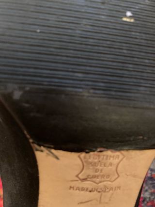 Zapatos Oriense Ante Rojo y Negro