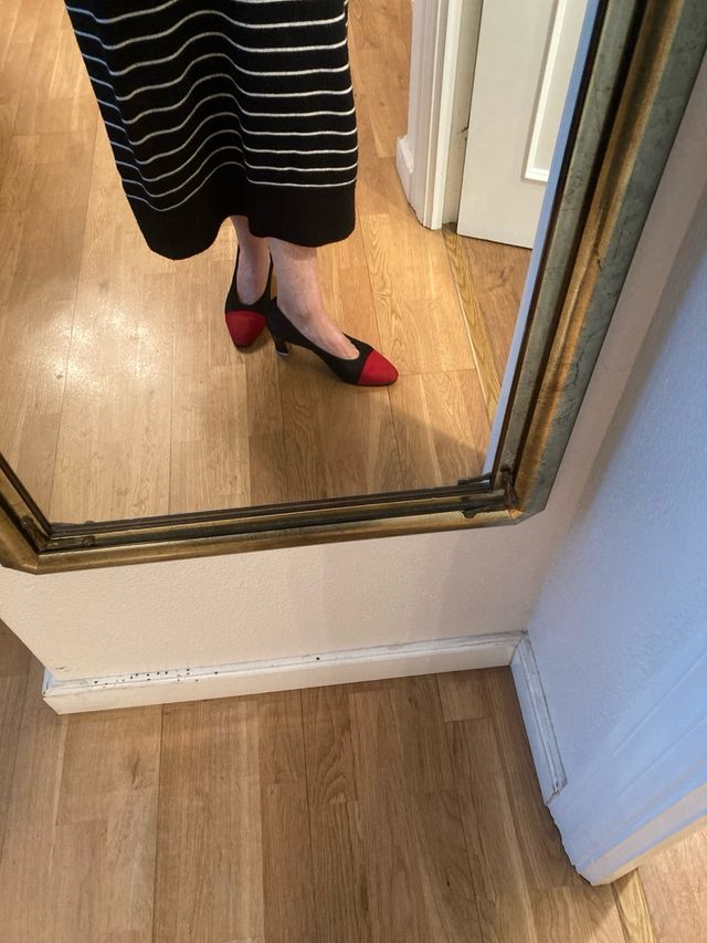 Zapatos Oriense Ante Rojo y Negro