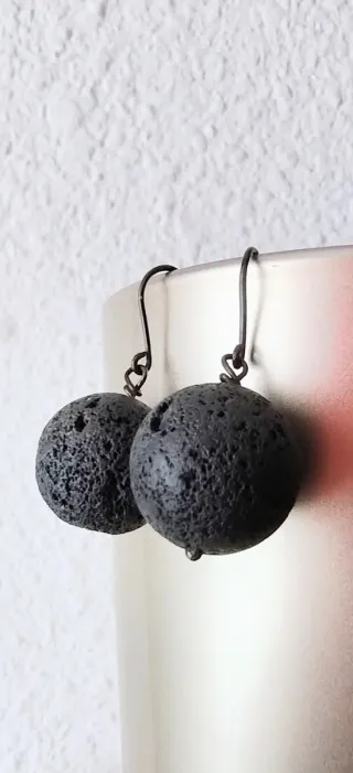 Pendientes de Lava