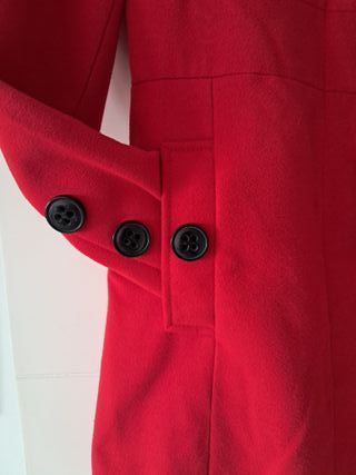 Abrigo de mujer rojo