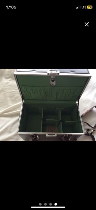 Maleta cosmética de piel 