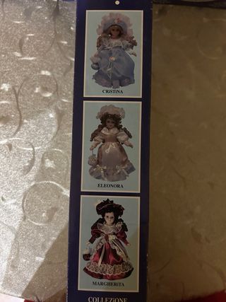 4 Bambole Porcellana Collezione 4 su 12