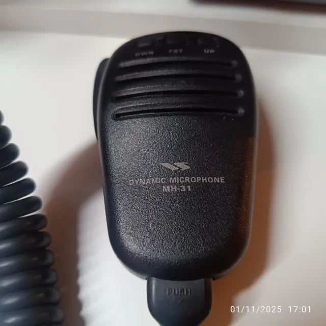 Radioaficionados Yaesu FT-897 Transceptor HF/VHF/