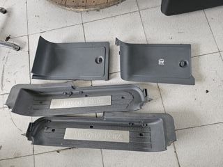 Escalon Puertas Delanteras Mercedes Viano